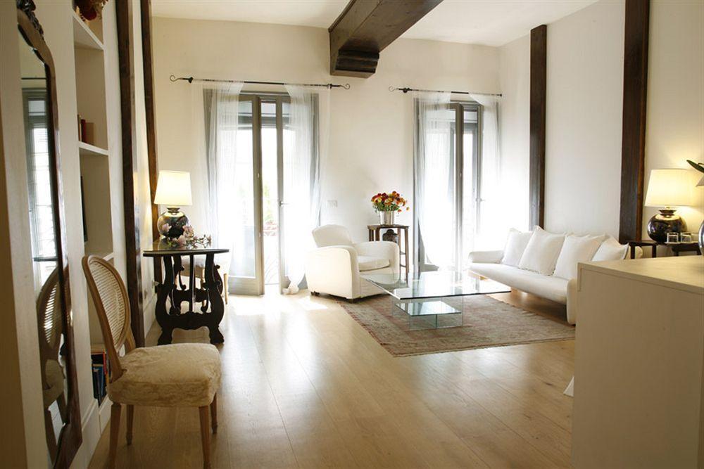 Milano Suites Екстер'єр фото