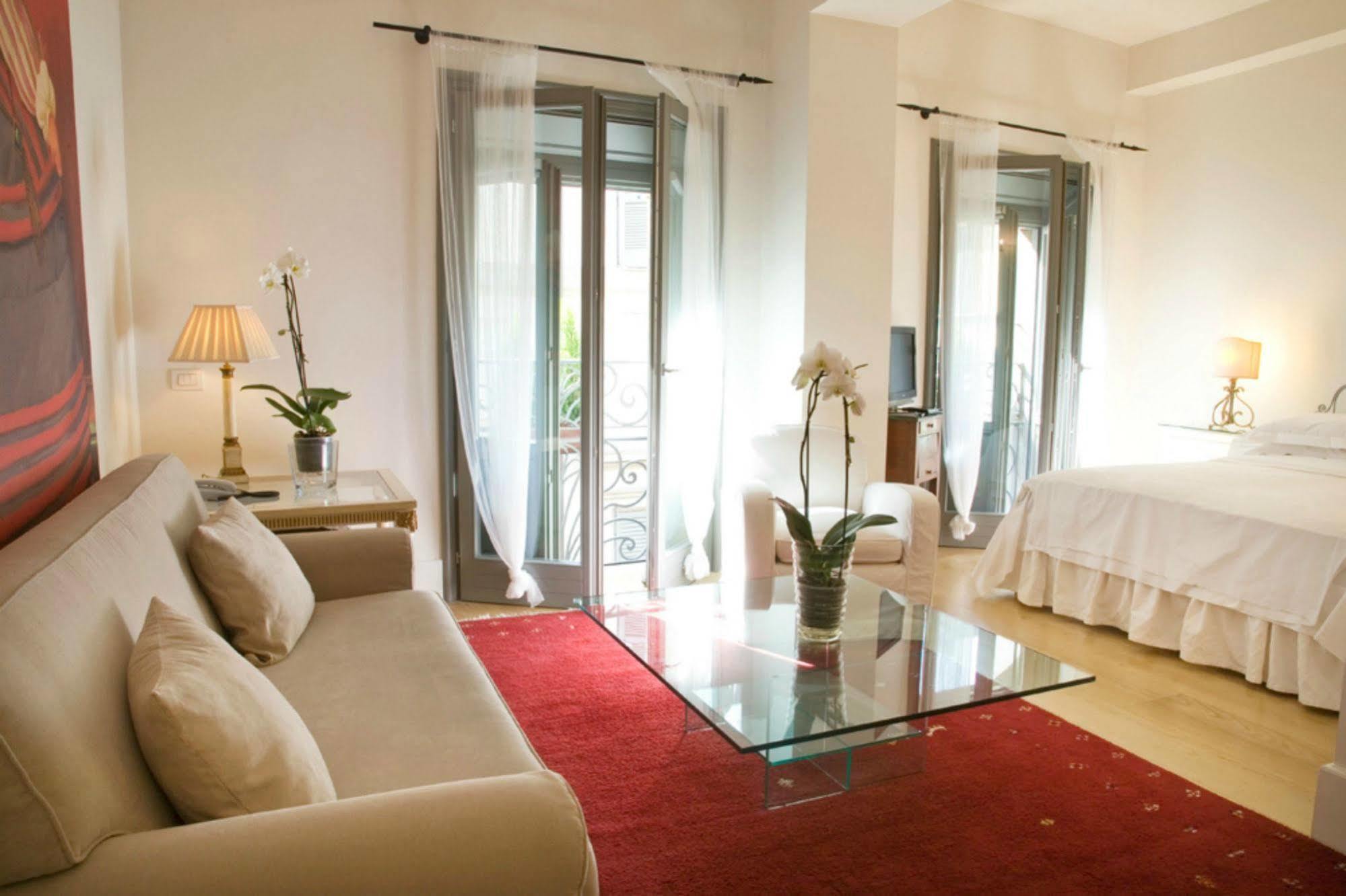 Milano Suites Екстер'єр фото
