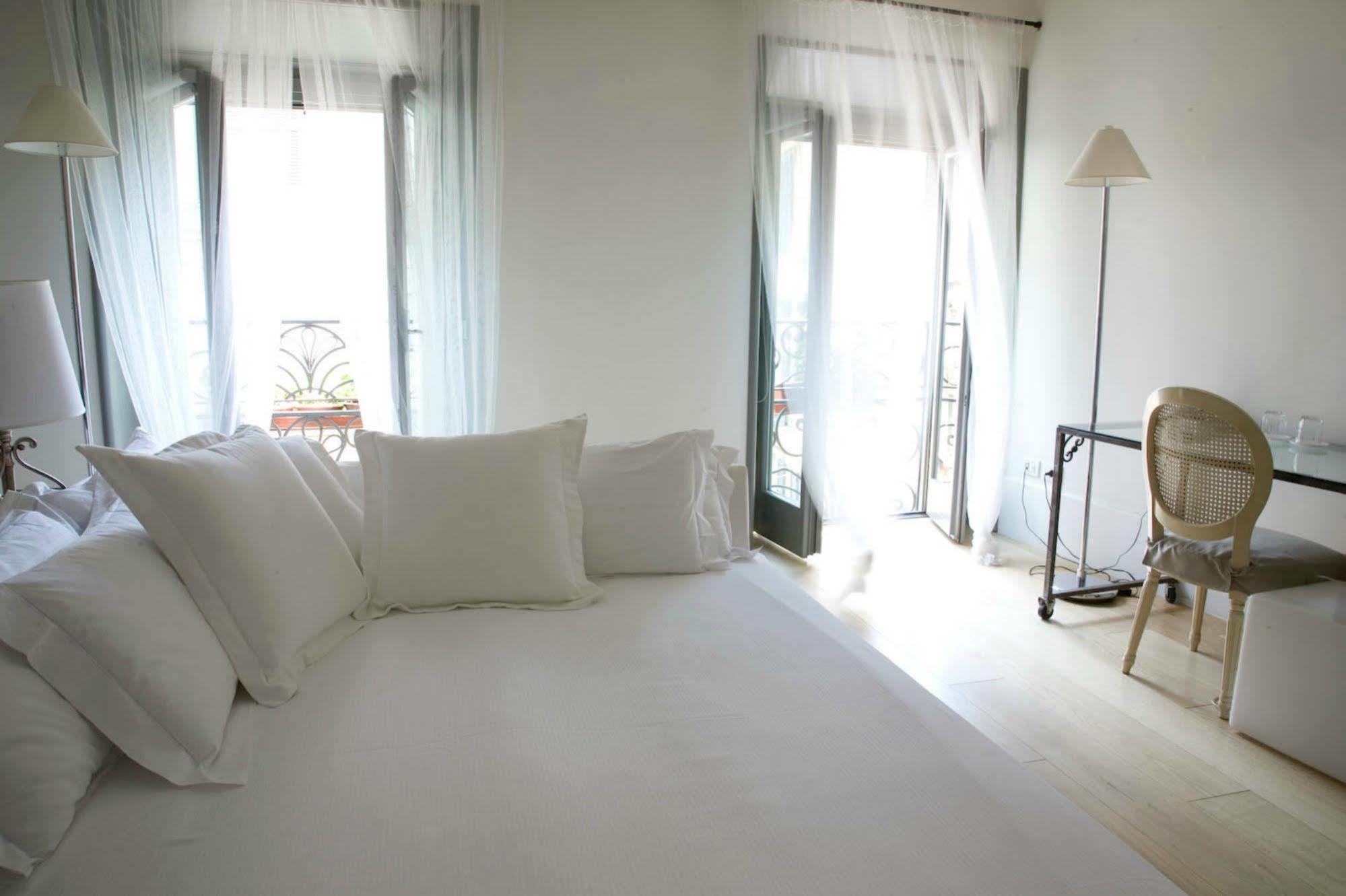 Milano Suites Екстер'єр фото